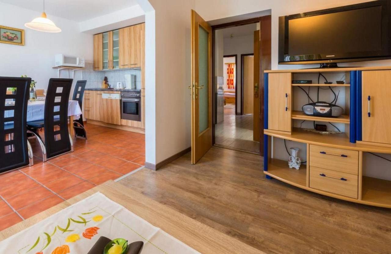Navy Apartments ヤドラニヴォ エクステリア 写真