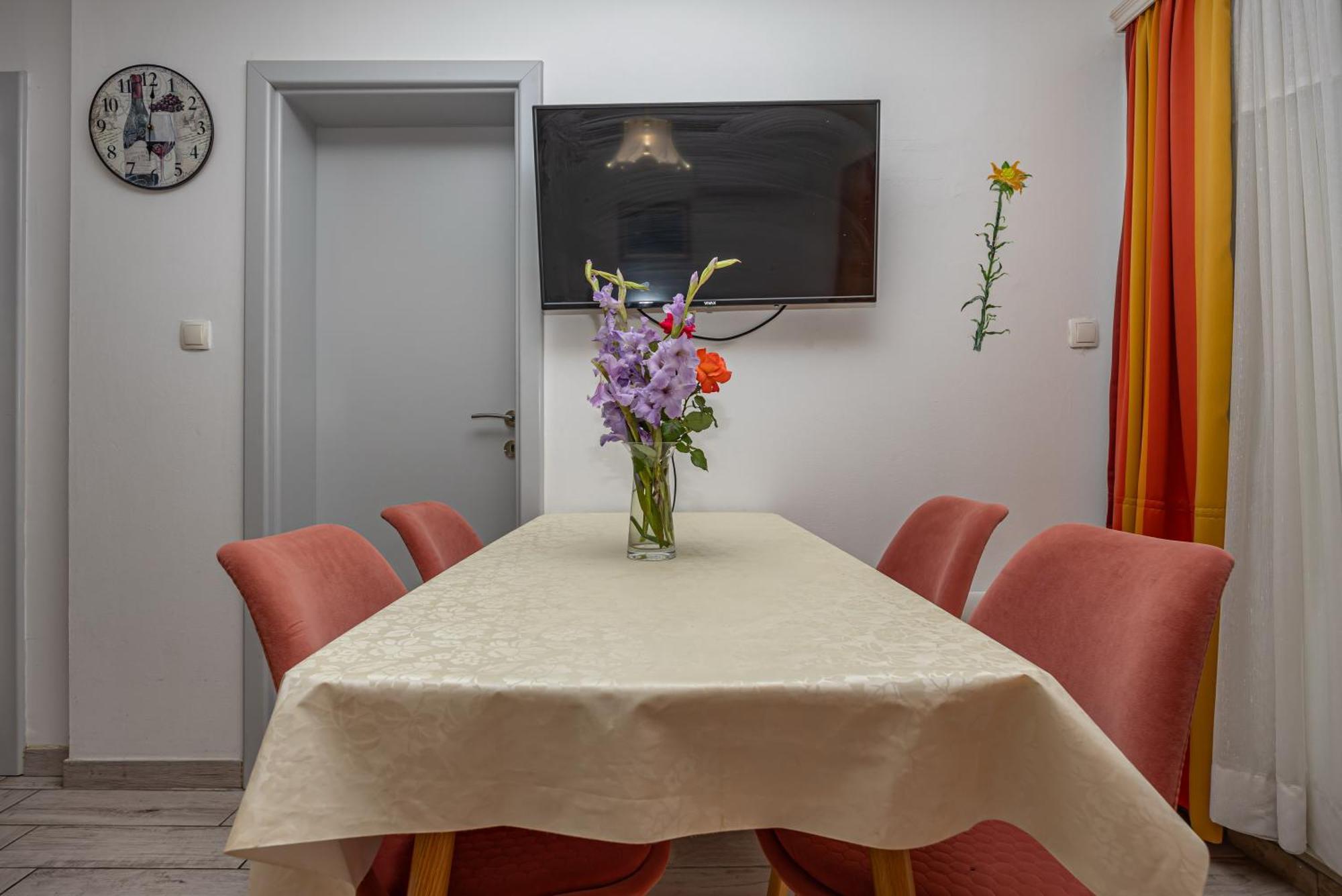 Navy Apartments ヤドラニヴォ エクステリア 写真
